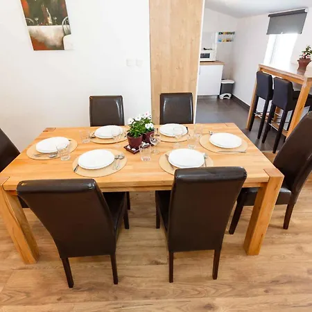 Apartament With Pool In Krk-insel Krk 45775 *