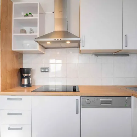 Apartament With Pool In Krk-insel Krk 45775 Krk Town
